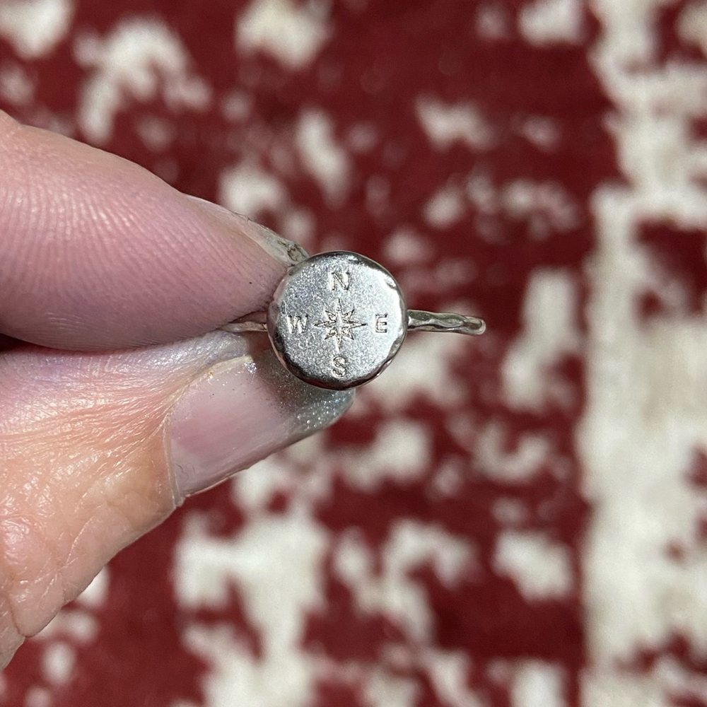 Pure Vida Compass Rose Engraved Solver Tone Ring.  SZ 6